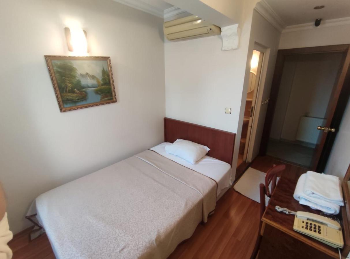 Hotel Nayla Istanbul Ngoại thất bức ảnh